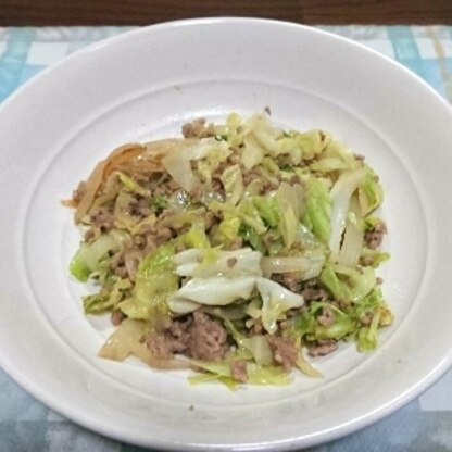 冷蔵庫にありがちな材料で、簡単に作れるのがいいですね。途中から主人に作ってもらいましたが、美味しかったです。